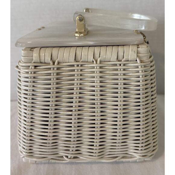 Vintage 1960’s Era White Wicker and Lucite MCM Box Purse 8” X 4.5” - Picture 2 of 16